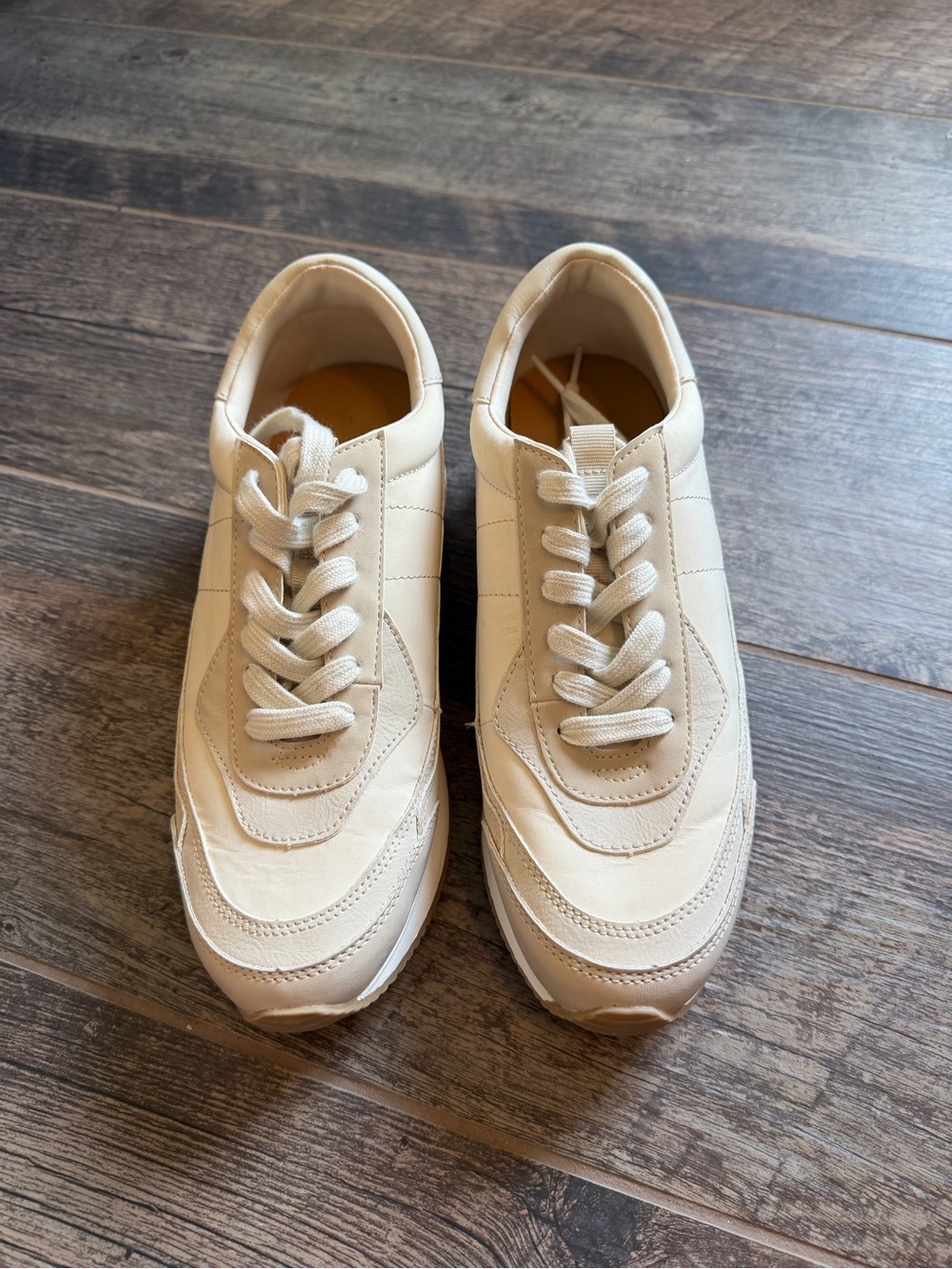 Universal Thread Neutral Ivory Women's Lace-Up Sneakers
